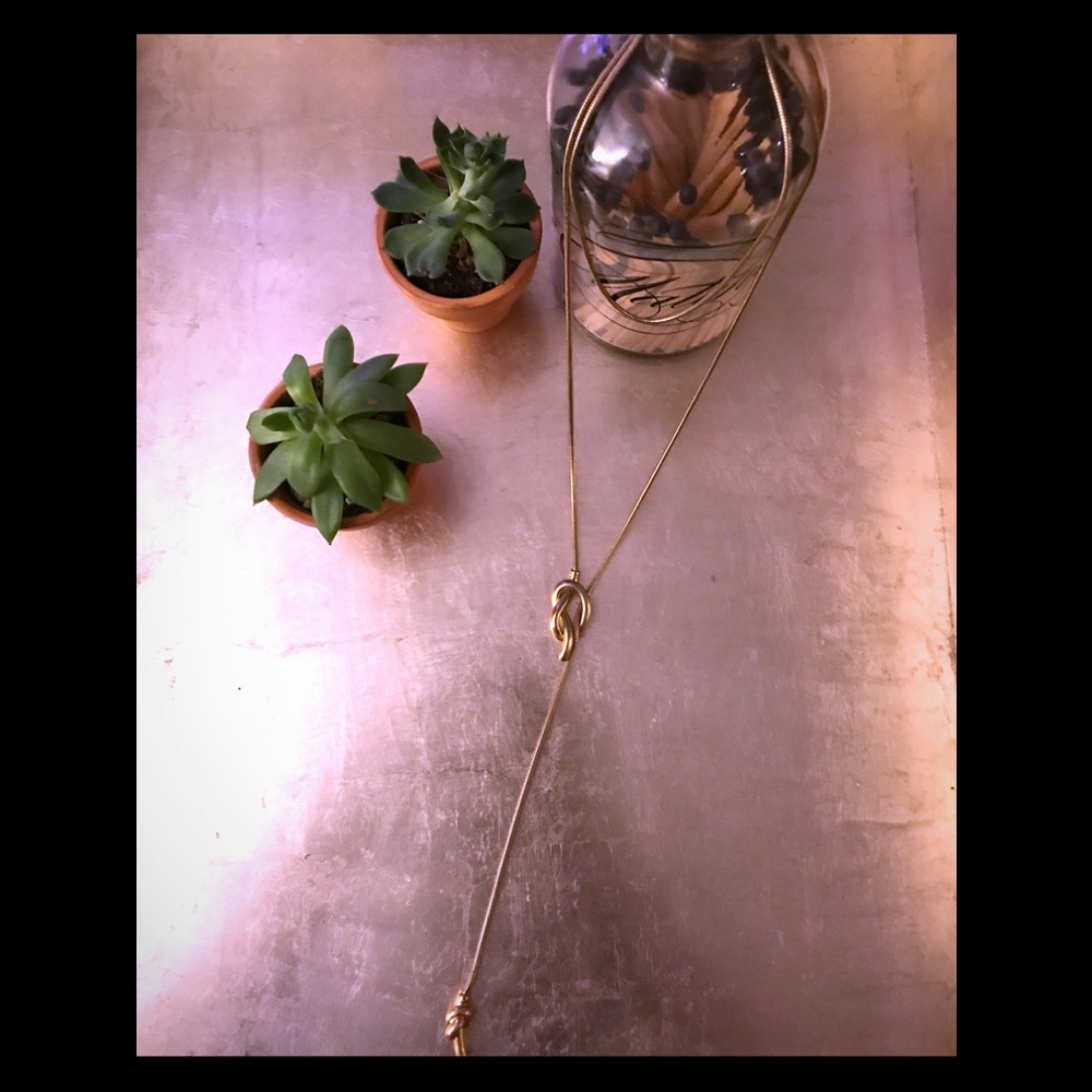 Madewell slip knot necklace